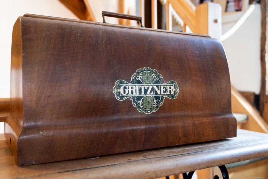 Gritzner-Nähmaschine geschlossen Gritzner-Nähmaschine geschlossen