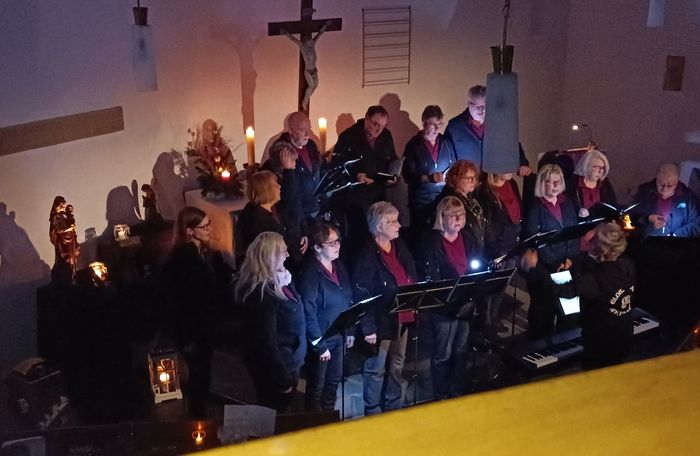 Besinnliche Adventsstunde 2024 - Chor